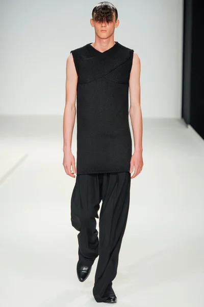 Look 22